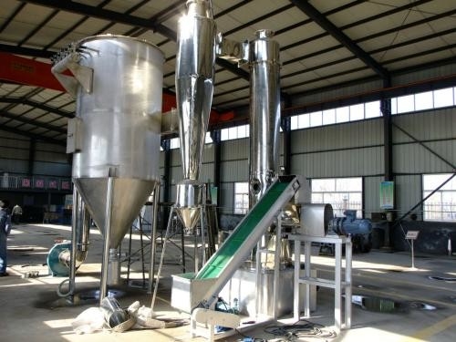25-60 किग्रा / एच स्टेनलेस स्टील रोटरी फ्लैश ड्रायर स्क्रू फीडिंग औद्योगिक सुखाने की मशीन
