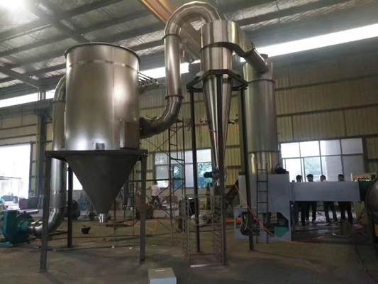 25-60 किग्रा / एच स्टेनलेस स्टील रोटरी फ्लैश ड्रायर स्क्रू फीडिंग औद्योगिक सुखाने की मशीन