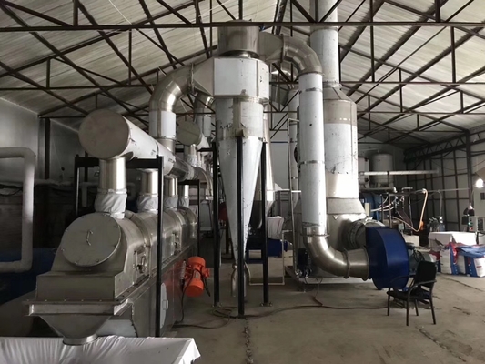 25-60 किग्रा / एच स्टेनलेस स्टील रोटरी फ्लैश ड्रायर स्क्रू फीडिंग औद्योगिक सुखाने की मशीन