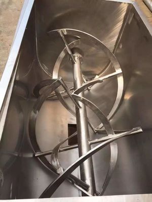 5.5kw 500L मसाला सीज़निंग पाउडर पिगमेंट पाउडर कमर्शियल डबल पैडल हॉरिजॉन्टल रिबन मिक्सर